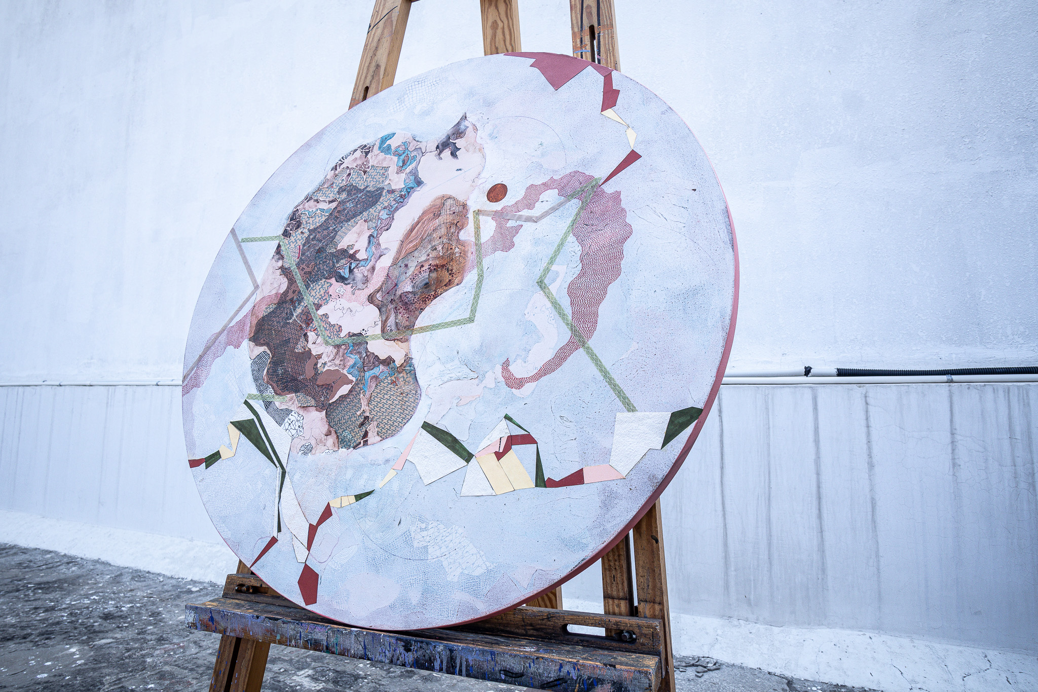 Rose circular work — additional view 2