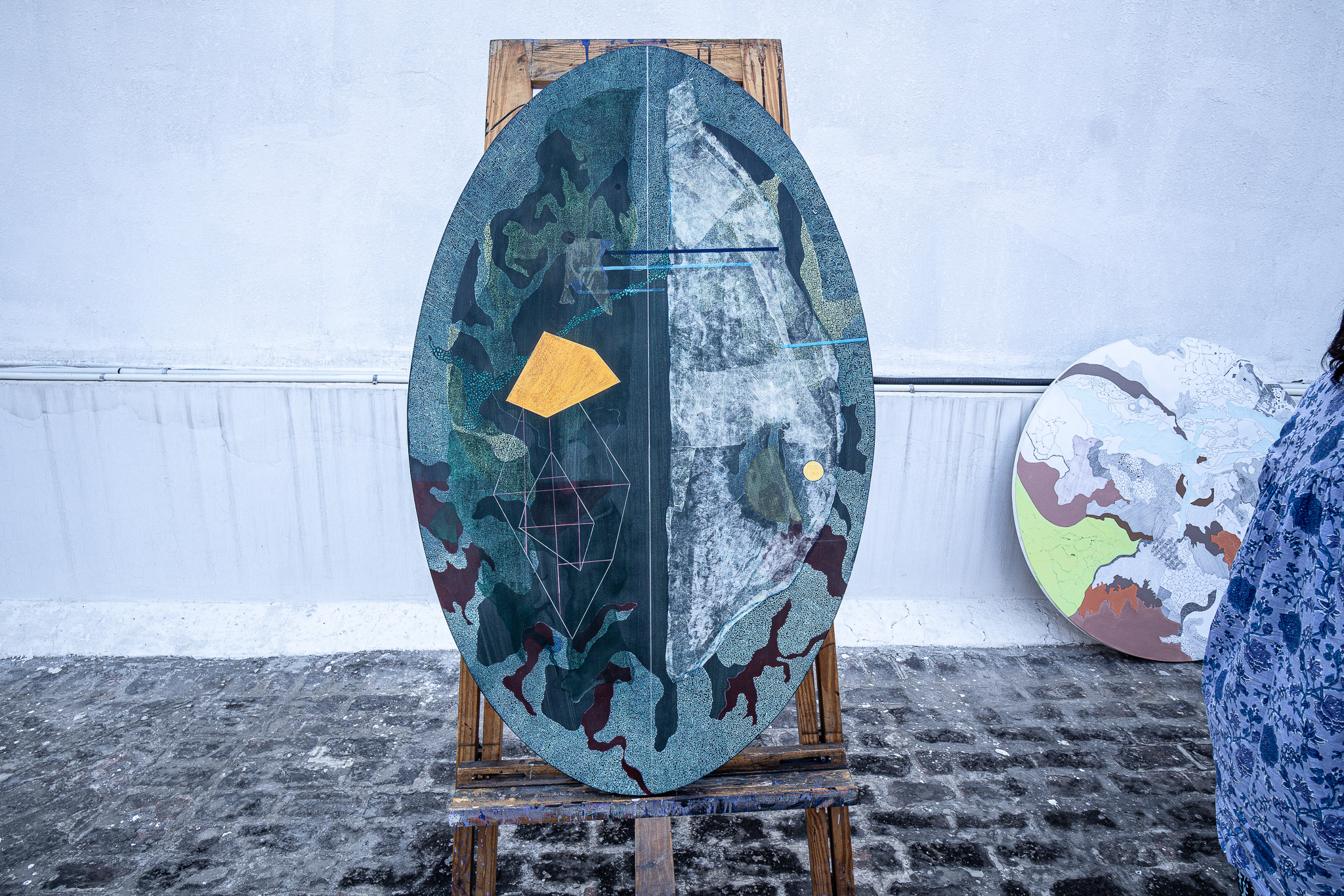 Oval teal composition — additional view 1