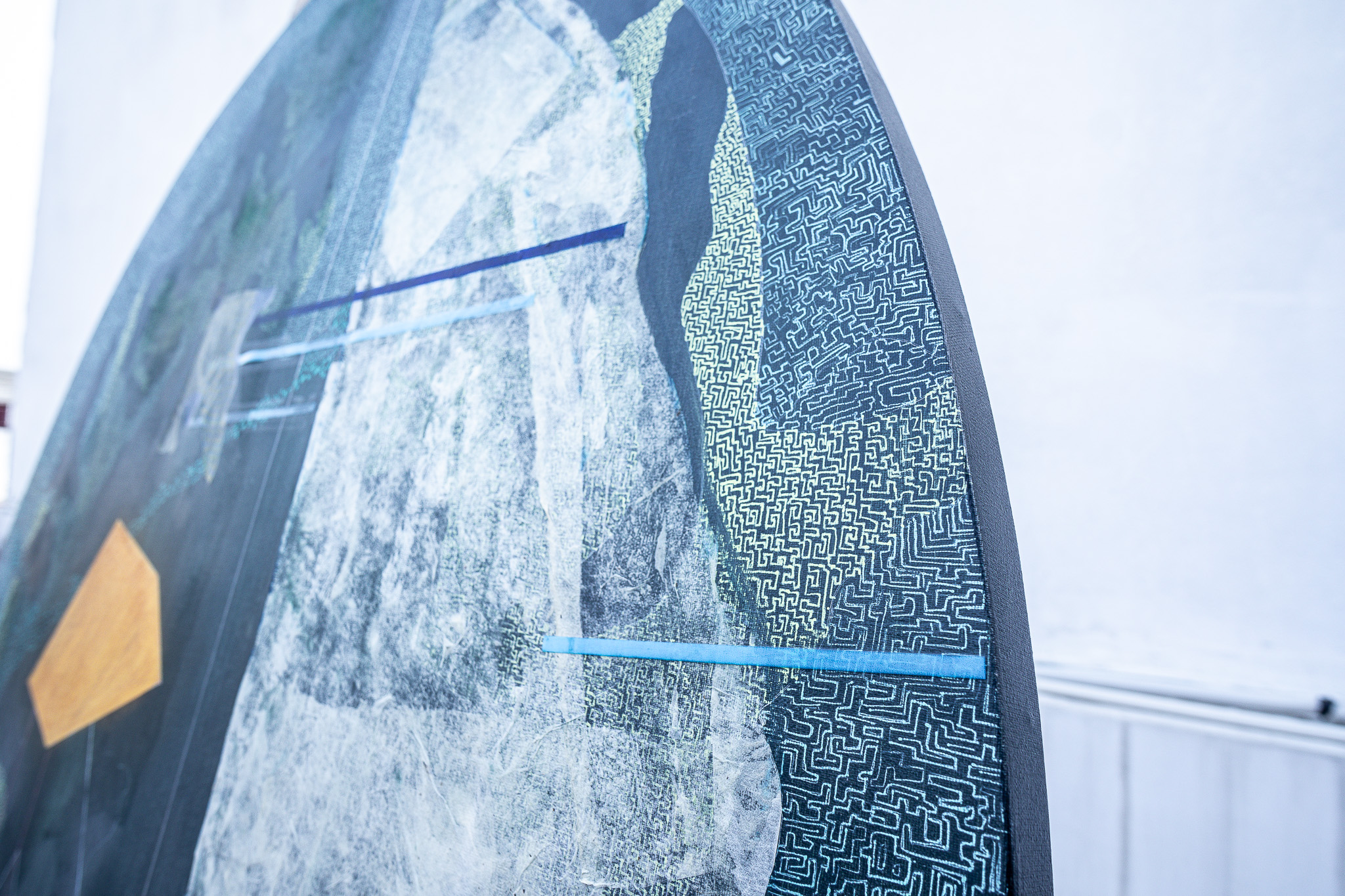 Oval teal composition — additional view 3
