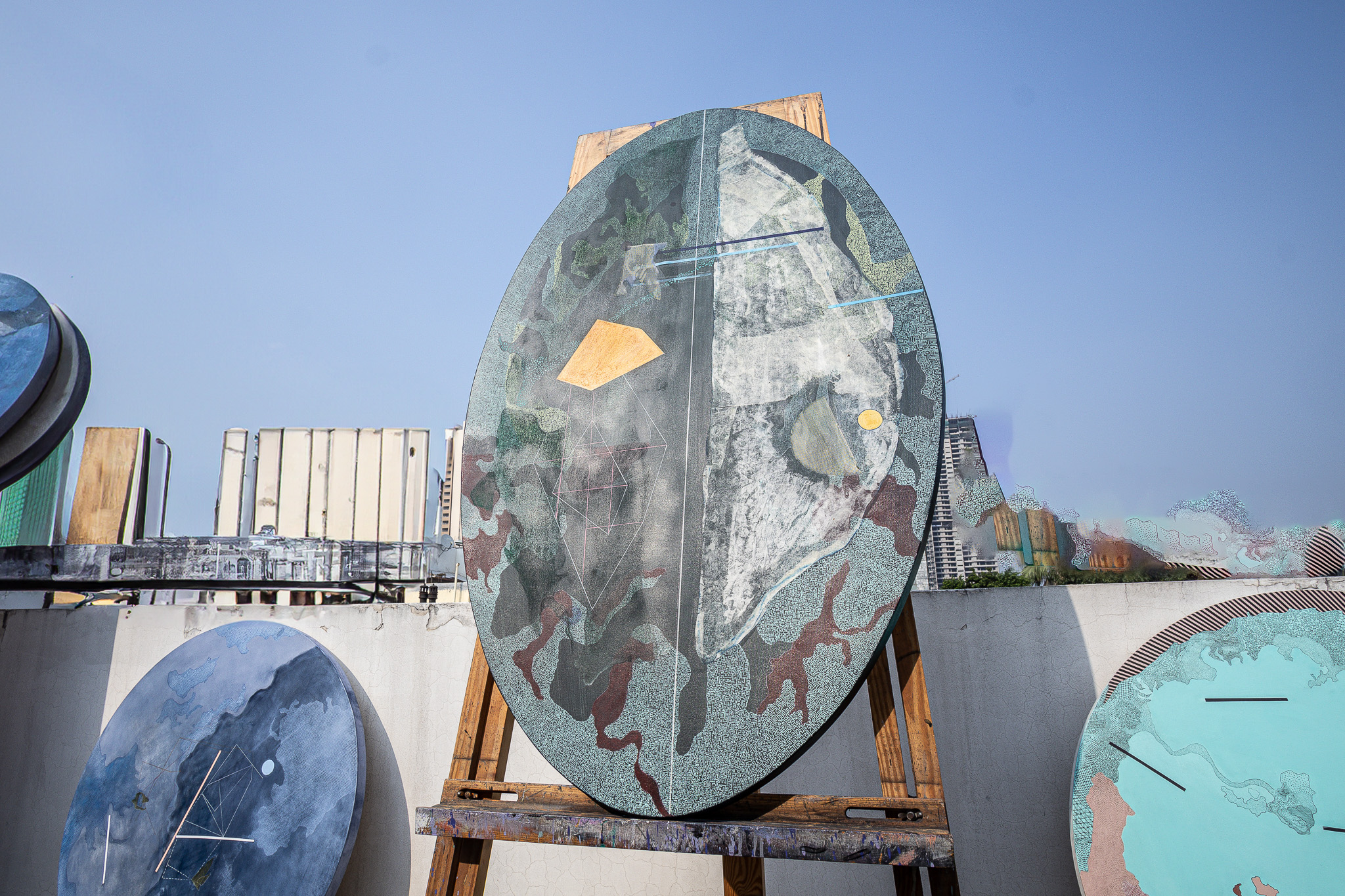Oval teal composition — additional view 7