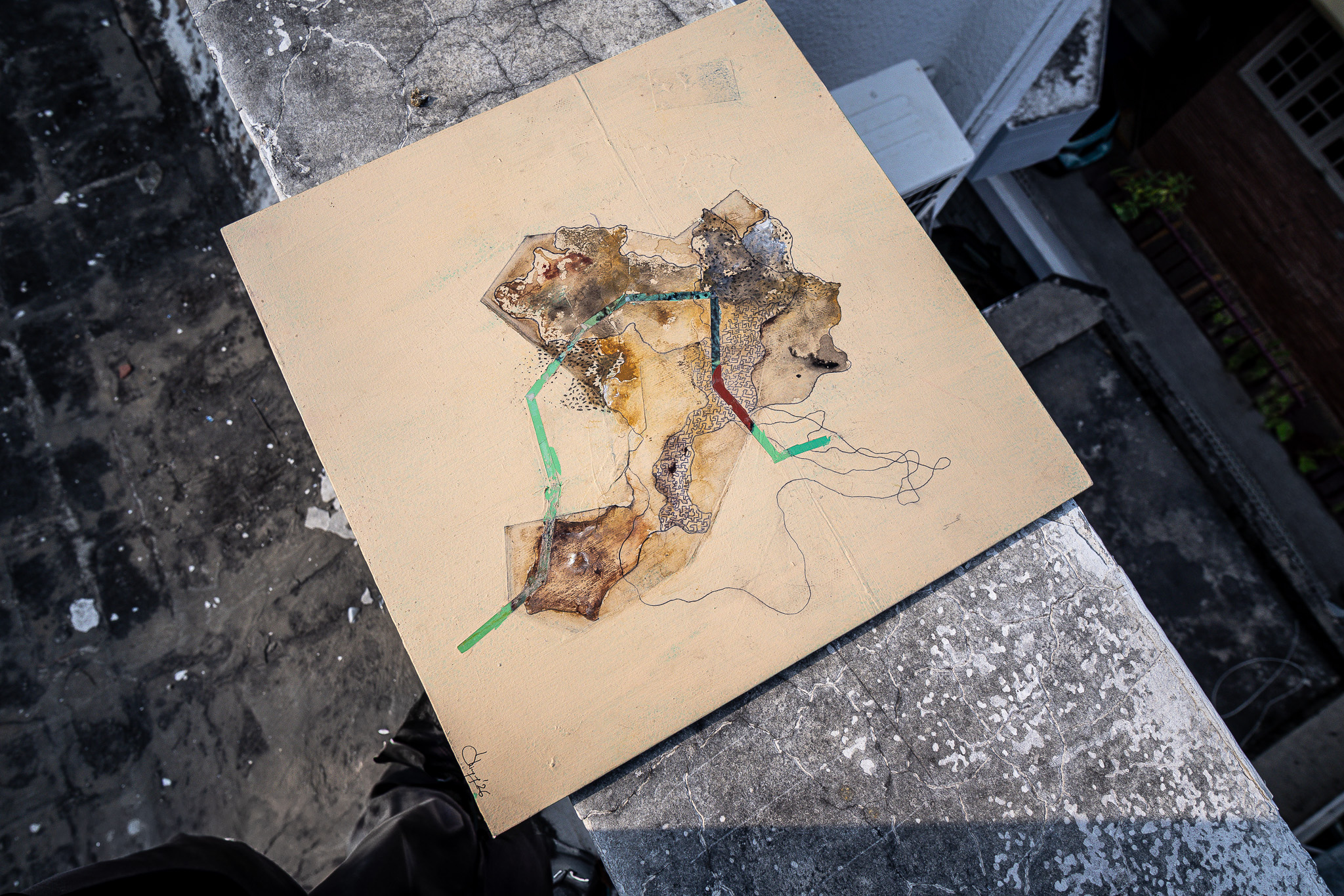 Sand paper composition — full view